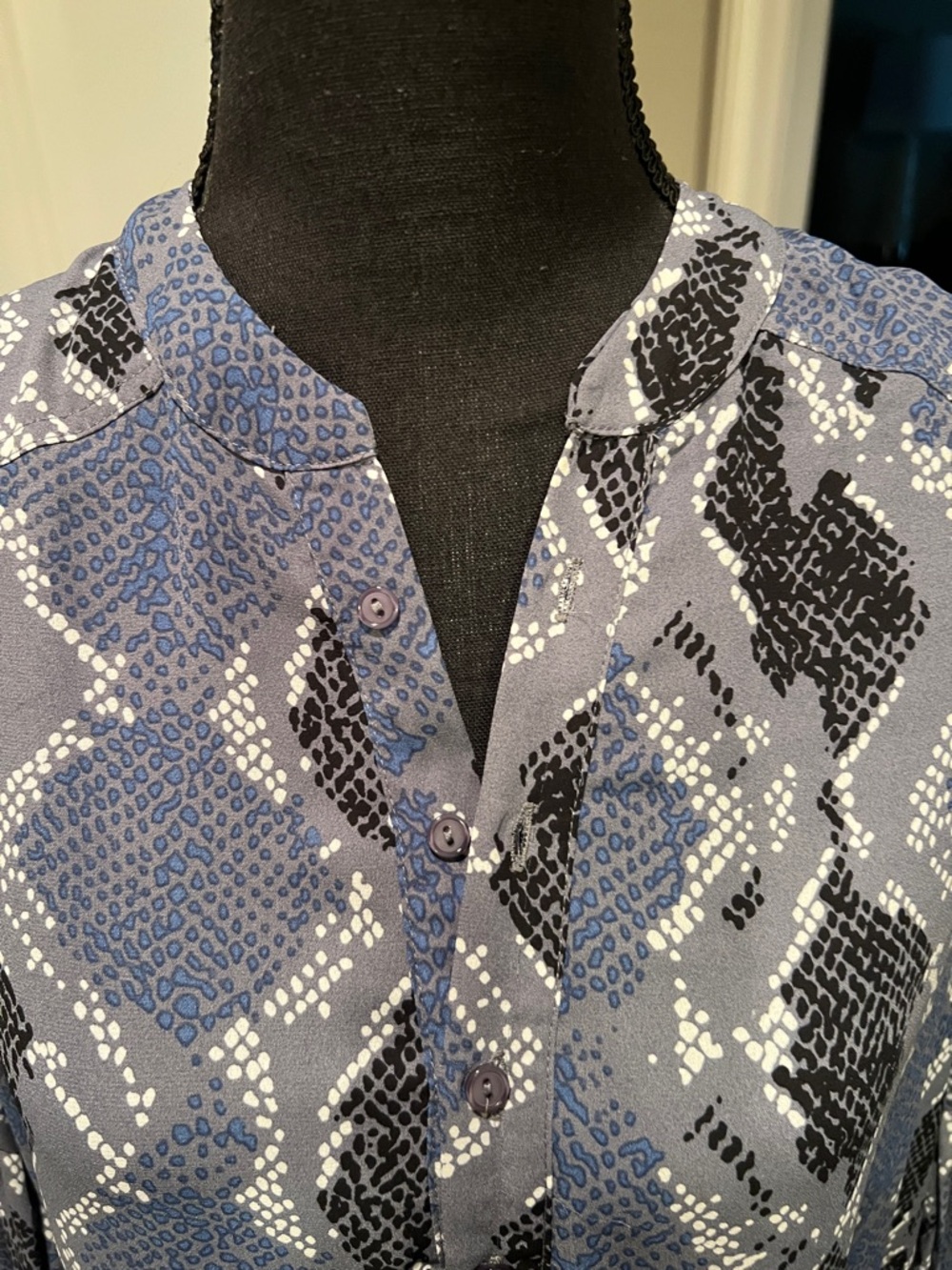 Buddy Love Blue, Black and White Patterned Button-Front Tunic - Picture 3 of 8